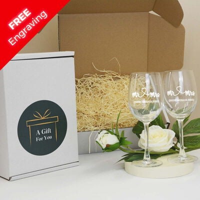 Personalised Wine Glass 2 Pack With Engraving and Gift Box